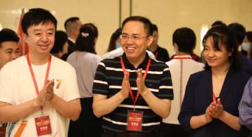 L A׃W(xu)T | ҕҰ\֣J(rn)֪ƽԾ